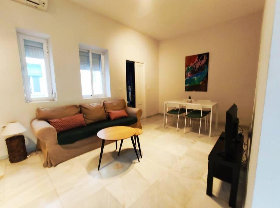 Apartamento Enjoy Netflix Parking Segun Disponibilidad Sevilla Exterior foto